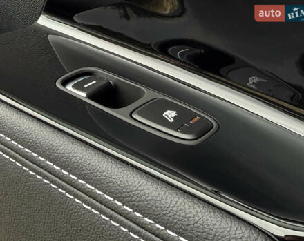 Белый Киа Niro, объемом двигателя 0 л и пробегом 54 тыс. км за 24700 $, фото 89 на Automoto.ua