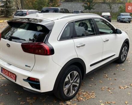 Белый Киа Niro, объемом двигателя 0 л и пробегом 63 тыс. км за 22500 $, фото 13 на Automoto.ua