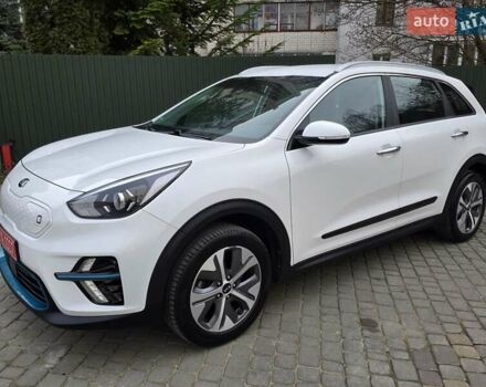 Белый Киа Niro, объемом двигателя 0 л и пробегом 149 тыс. км за 17499 $, фото 13 на Automoto.ua