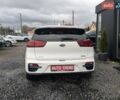 Білий Кіа Niro, об'ємом двигуна 0 л та пробігом 50 тис. км за 17300 $, фото 2 на Automoto.ua