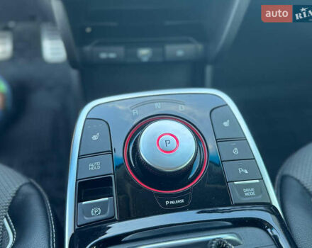 Белый Киа Niro, объемом двигателя 0 л и пробегом 112 тыс. км за 19800 $, фото 20 на Automoto.ua