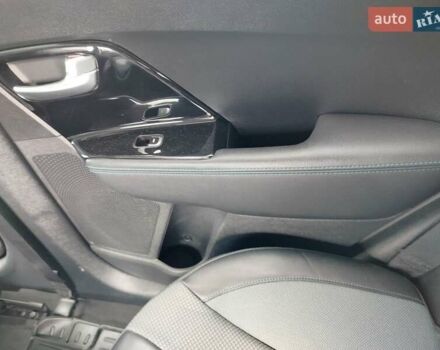 Білий Кіа Niro, об'ємом двигуна 0 л та пробігом 75 тис. км за 19700 $, фото 28 на Automoto.ua