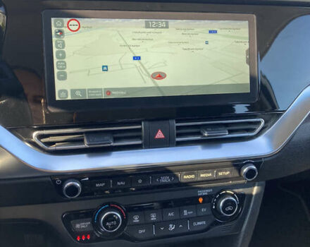 Білий Кіа Niro, об'ємом двигуна 0 л та пробігом 147 тис. км за 18200 $, фото 29 на Automoto.ua