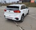 Белый Киа Niro, объемом двигателя 0 л и пробегом 90 тыс. км за 20850 $, фото 10 на Automoto.ua