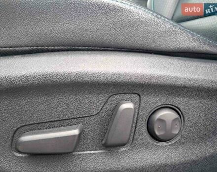 Белый Киа Niro, объемом двигателя 0 л и пробегом 90 тыс. км за 20850 $, фото 15 на Automoto.ua