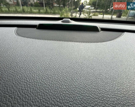 Белый Киа Niro, объемом двигателя 0 л и пробегом 122 тыс. км за 17999 $, фото 44 на Automoto.ua