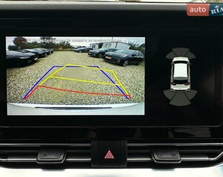 Білий Кіа Niro, об'ємом двигуна 0 л та пробігом 62 тис. км за 24500 $, фото 14 на Automoto.ua