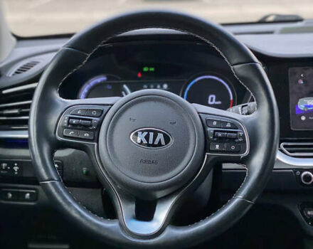 Белый Киа Niro, объемом двигателя 0 л и пробегом 150 тыс. км за 18299 $, фото 24 на Automoto.ua
