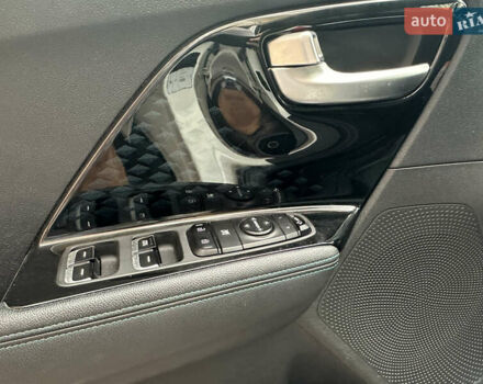 Белый Киа Niro, объемом двигателя 0 л и пробегом 122 тыс. км за 17999 $, фото 23 на Automoto.ua