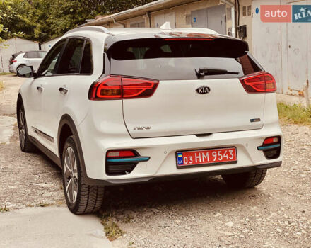 Белый Киа Niro, объемом двигателя 0 л и пробегом 164 тыс. км за 17750 $, фото 15 на Automoto.ua