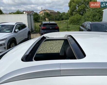 Білий Кіа Niro, об'ємом двигуна 0 л та пробігом 77 тис. км за 21900 $, фото 24 на Automoto.ua