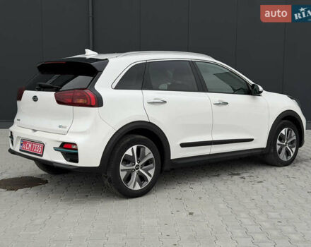 Белый Киа Niro, объемом двигателя 0 л и пробегом 39 тыс. км за 23400 $, фото 74 на Automoto.ua