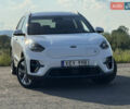 Білий Кіа Niro, об'ємом двигуна 0 л та пробігом 107 тис. км за 20900 $, фото 6 на Automoto.ua