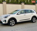 Білий Кіа Niro, об'ємом двигуна 0 л та пробігом 68 тис. км за 20750 $, фото 4 на Automoto.ua