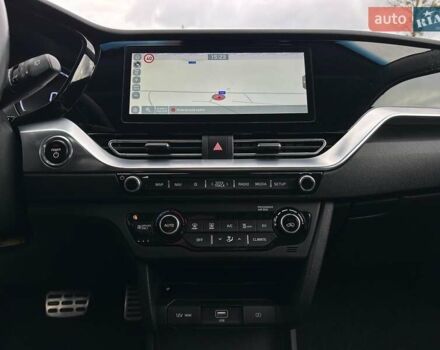 Білий Кіа Niro, об'ємом двигуна 0 л та пробігом 35 тис. км за 24400 $, фото 67 на Automoto.ua