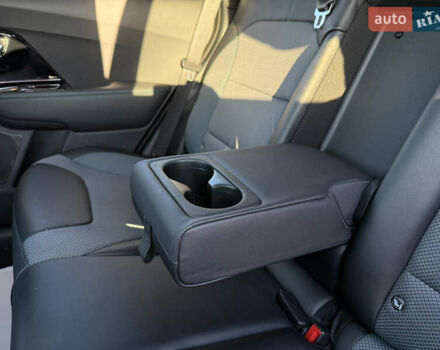 Білий Кіа Niro, об'ємом двигуна 0 л та пробігом 121 тис. км за 18950 $, фото 28 на Automoto.ua