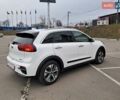 Белый Киа Niro, объемом двигателя 0 л и пробегом 90 тыс. км за 20850 $, фото 12 на Automoto.ua