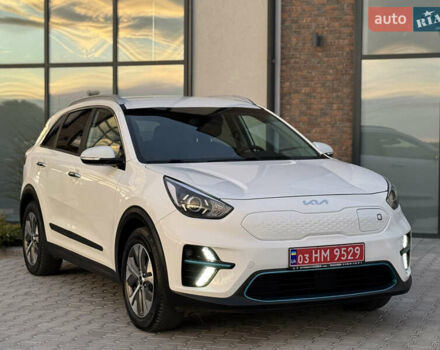 Белый Киа Niro, объемом двигателя 0 л и пробегом 113 тыс. км за 17800 $, фото 14 на Automoto.ua