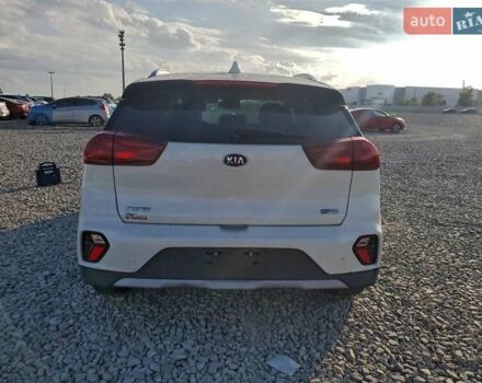Белый Киа Niro, объемом двигателя 1.6 л и пробегом 58 тыс. км за 4500 $, фото 5 на Automoto.ua
