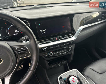 Белый Киа Niro, объемом двигателя 0 л и пробегом 48 тыс. км за 24350 $, фото 26 на Automoto.ua