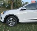 Белый Киа Niro, объемом двигателя 0 л и пробегом 95 тыс. км за 16500 $, фото 3 на Automoto.ua