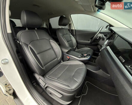 Белый Киа Niro, объемом двигателя 0 л и пробегом 51 тыс. км за 24200 $, фото 71 на Automoto.ua