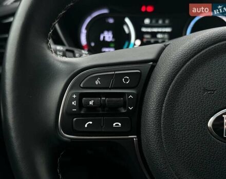 Белый Киа Niro, объемом двигателя 0 л и пробегом 56 тыс. км за 23400 $, фото 36 на Automoto.ua