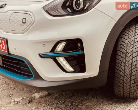 Белый Киа Niro, объемом двигателя 0 л и пробегом 164 тыс. км за 17750 $, фото 8 на Automoto.ua
