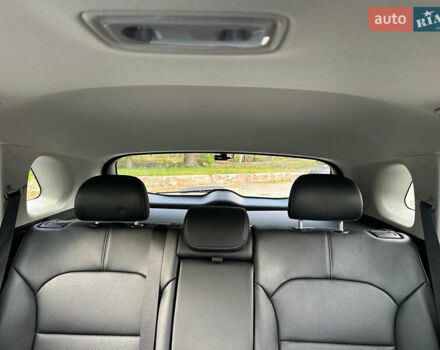 Белый Киа Niro, объемом двигателя 1.6 л и пробегом 40 тыс. км за 25150 $, фото 35 на Automoto.ua