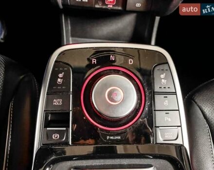 Белый Киа Niro, объемом двигателя 0 л и пробегом 129 тыс. км за 20032 $, фото 19 на Automoto.ua