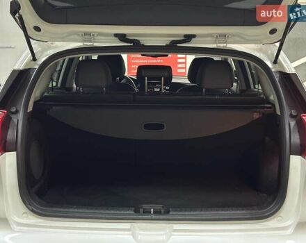 Білий Кіа Niro, об'ємом двигуна 0 л та пробігом 35 тис. км за 24400 $, фото 94 на Automoto.ua