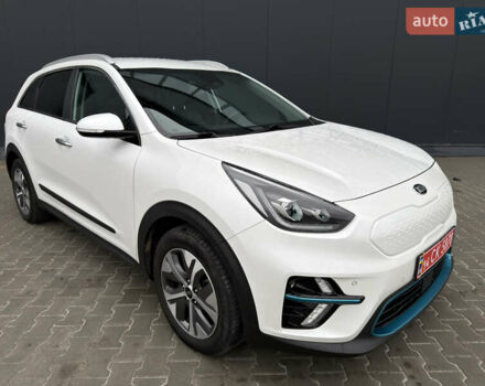 Белый Киа Niro, объемом двигателя 0 л и пробегом 51 тыс. км за 24200 $, фото 46 на Automoto.ua