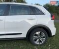 Белый Киа Niro, объемом двигателя 0 л и пробегом 95 тыс. км за 16500 $, фото 4 на Automoto.ua