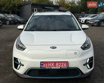 Білий Кіа Niro, об'ємом двигуна 0 л та пробігом 82 тис. км за 23266 $, фото 2 на Automoto.ua