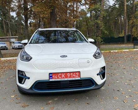 Белый Киа Niro, объемом двигателя 0 л и пробегом 63 тыс. км за 22500 $, фото 2 на Automoto.ua