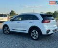 Белый Киа Niro, объемом двигателя 0 л и пробегом 105 тыс. км за 20802 $, фото 2 на Automoto.ua