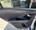Белый Киа Niro, объемом двигателя 0 л и пробегом 65 тыс. км за 21750 $, фото 16 на Automoto.ua