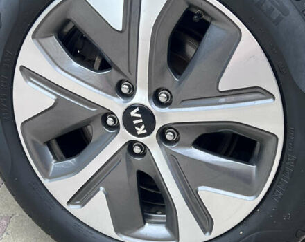 Белый Киа Niro, объемом двигателя 0 л и пробегом 92 тыс. км за 19800 $, фото 19 на Automoto.ua