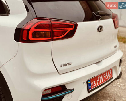 Белый Киа Niro, объемом двигателя 0 л и пробегом 164 тыс. км за 17750 $, фото 25 на Automoto.ua