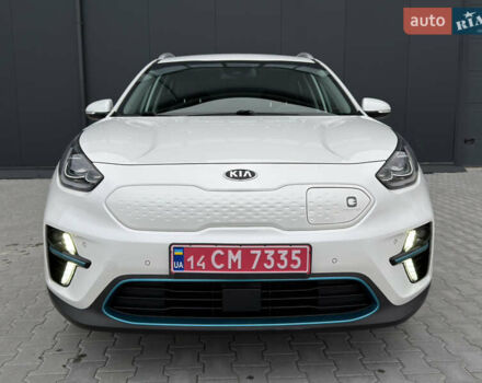 Белый Киа Niro, объемом двигателя 0 л и пробегом 39 тыс. км за 23400 $, фото 48 на Automoto.ua