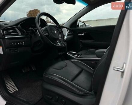 Белый Киа Niro, объемом двигателя 0 л и пробегом 62 тыс. км за 23500 $, фото 42 на Automoto.ua
