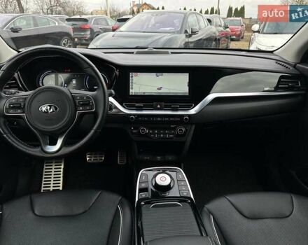 Білий Кіа Niro, об'ємом двигуна 0 л та пробігом 35 тис. км за 24400 $, фото 50 на Automoto.ua