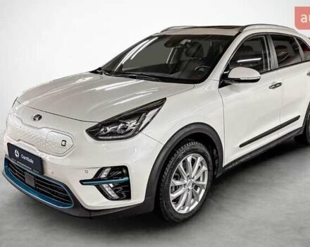 Белый Киа Niro, объемом двигателя 0 л и пробегом 129 тыс. км за 20032 $, фото 1 на Automoto.ua