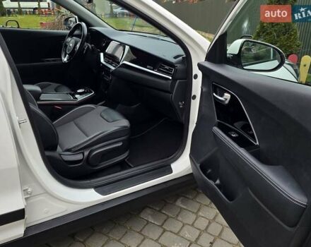 Белый Киа Niro, объемом двигателя 0 л и пробегом 149 тыс. км за 17499 $, фото 34 на Automoto.ua