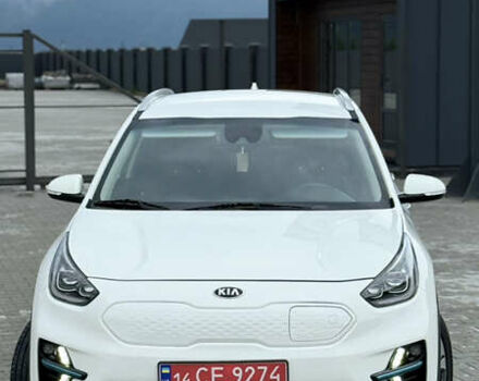 Белый Киа Niro, объемом двигателя 0 л и пробегом 63 тыс. км за 20500 $, фото 19 на Automoto.ua