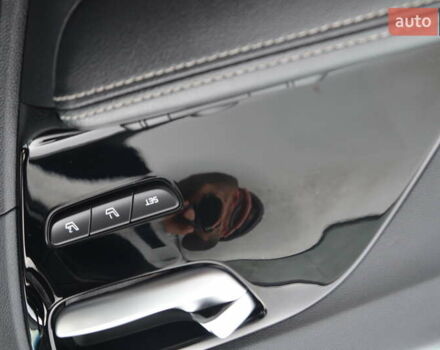 Белый Киа Niro, объемом двигателя 0 л и пробегом 73 тыс. км за 19548 $, фото 48 на Automoto.ua