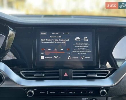 Белый Киа Niro, объемом двигателя 0 л и пробегом 96 тыс. км за 16800 $, фото 56 на Automoto.ua