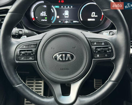 Белый Киа Niro, объемом двигателя 0 л и пробегом 39 тыс. км за 23400 $, фото 37 на Automoto.ua
