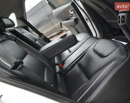 Белый Киа Niro, объемом двигателя 0 л и пробегом 73 тыс. км за 19548 $, фото 60 на Automoto.ua