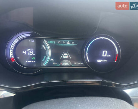 Белый Киа Niro, объемом двигателя 0 л и пробегом 122 тыс. км за 17999 $, фото 50 на Automoto.ua